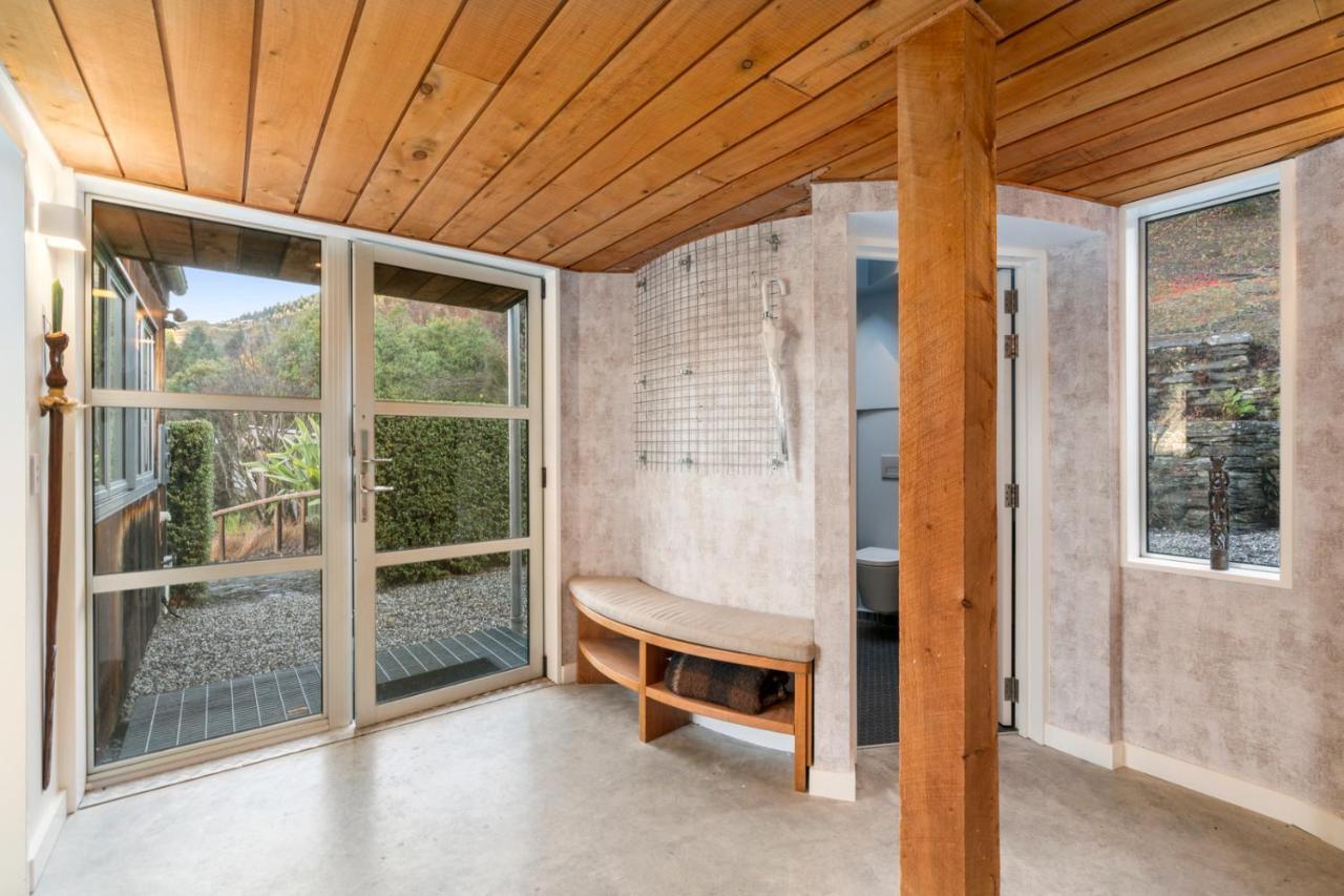 A Stunning Stay - Queenstown Holiday Home Exterior foto