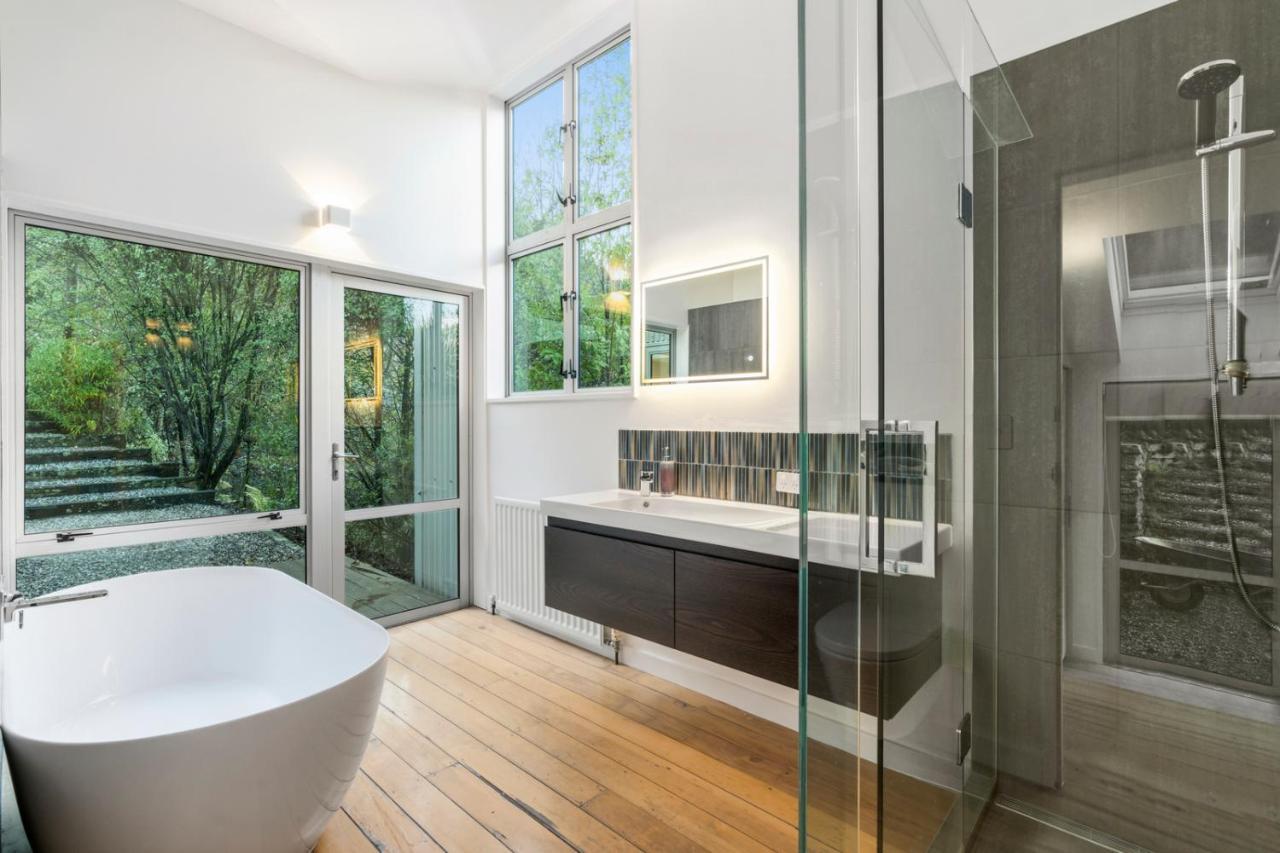 A Stunning Stay - Queenstown Holiday Home Exterior foto